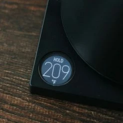 Fellow Stagg EKG Electric Pour Over Kettle | Matte Black & Walnut -Coffee Sales 24e30637d7a2 staggekg pdpfeature 60minhold 03 4f760f 1