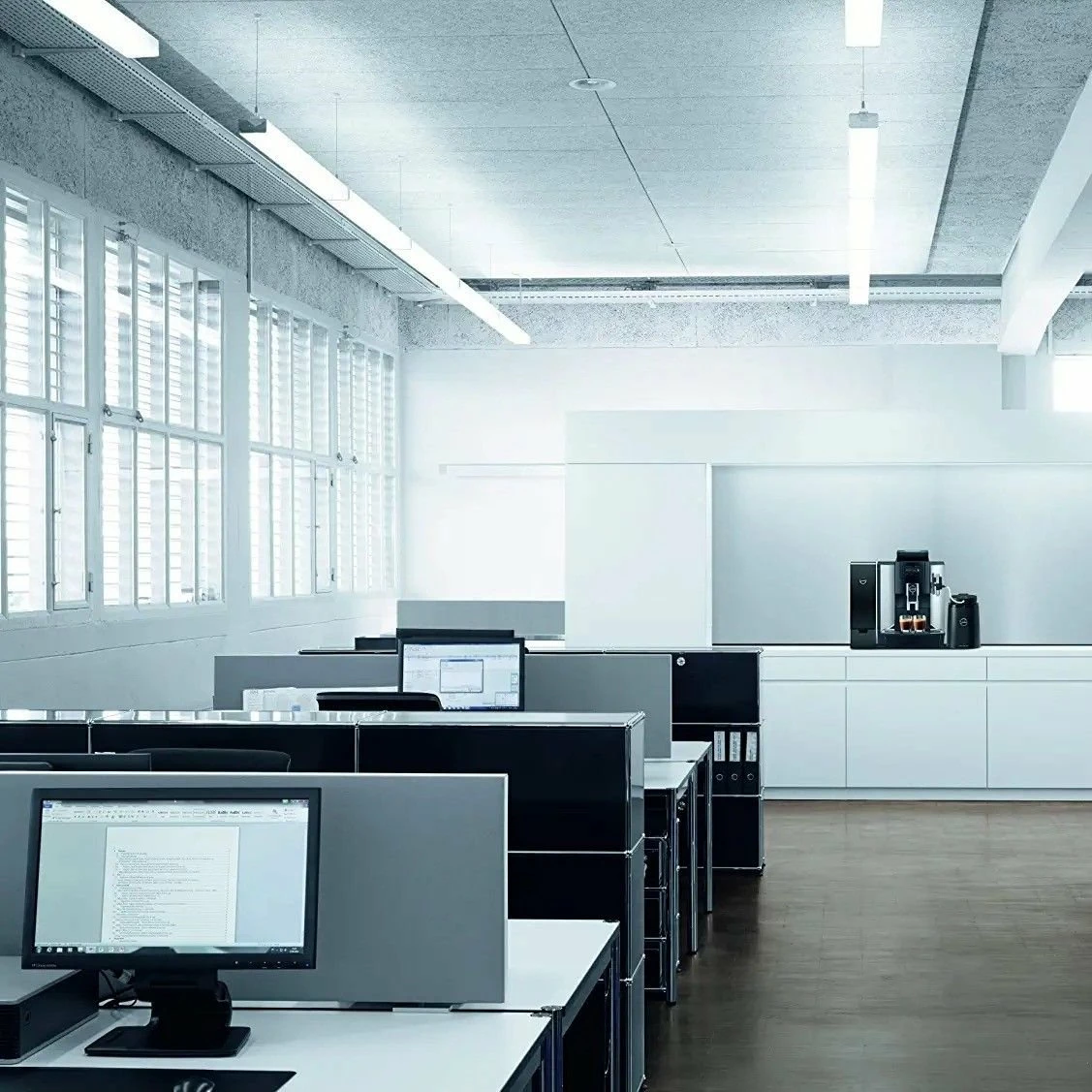 Jura WE8 Professional | Chrome 2 Jura WE8 Professional | Chrome - Image 2