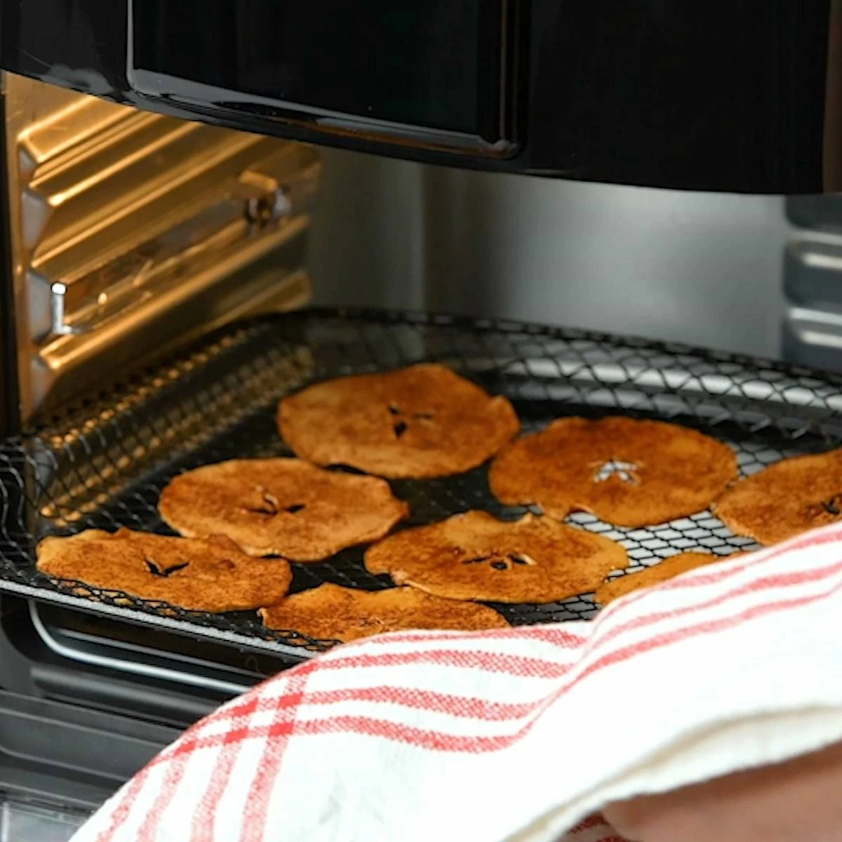 Zavor Crunch Air Fryer Oven | 12.7 Qt. 8 Zavor Crunch Air Fryer Oven | 12.7 Qt. - Image 8