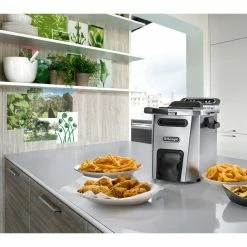 DeLonghi De'Longhi Livenza 4.5L Cool Zone Deep Fryer -Coffee Sales d44528dz stainless steel delonghi livenza cool zone 4.5l fryer