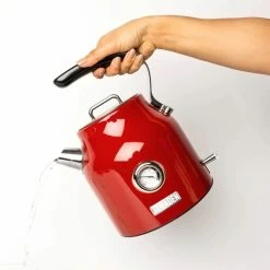 Haden Dorset 7-Cup Stainless Steel Electric Kettle | Red 16 Haden Dorset 7-Cup Stainless Steel Electric Kettle | Red -Coffee Sales dorsetkettle red pour detail 900x