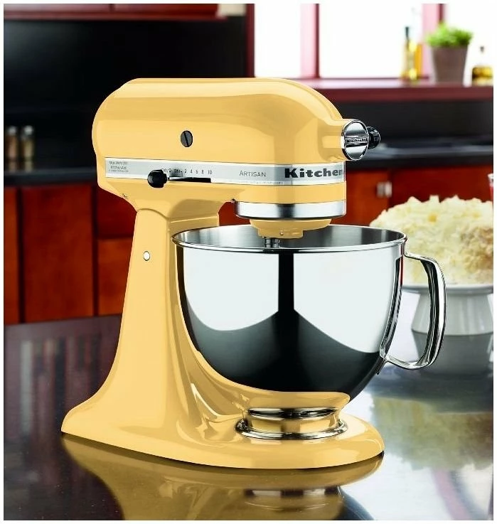 KitchenAid 5-Quart Artisan Tilt-Head Stand Mixer | Majestic Yellow 3 KitchenAid 5-Quart Artisan Tilt-Head Stand Mixer | Majestic Yellow - Image 3
